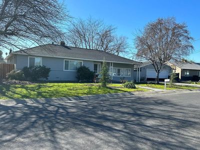 1281 Traynor Rd