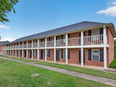 250 Elm St APT 506