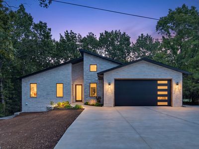 1 Midview Drive