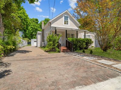 37 Hoffman Drive