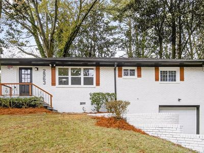 2563 Lancaster Dr
