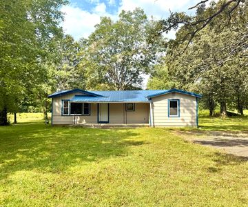 3021 Oaks Rd