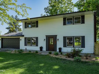 123 Oak Park Dr