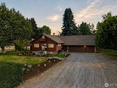 341 W Bramhall Road