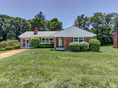 5712 Kanawha Rd