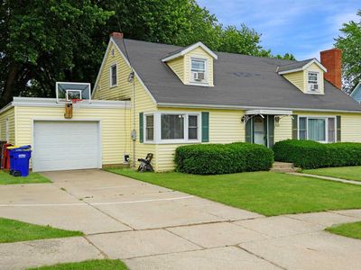 620 Hillsborough Avenue