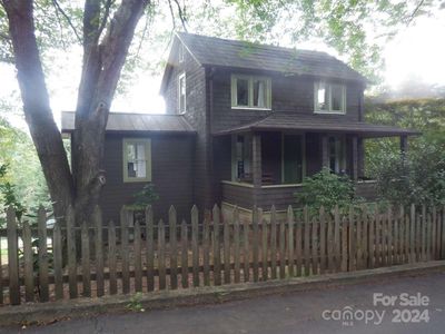 310 Hogback Mountain Rd