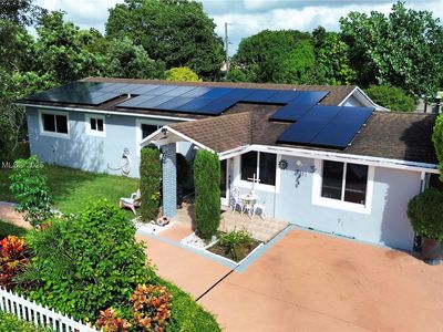 Property at 10965 SW 116th St, Miami, FL