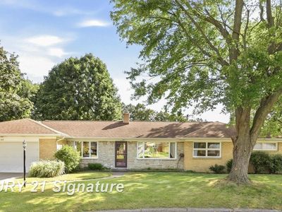 40 Shadyside Ct