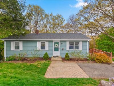 6 Linda Ct