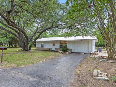 221 Felps Dr