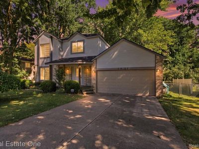 Property at 2931 Wisconsin Rd, Troy, MI