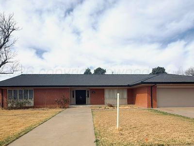 120 Bellaire Ave