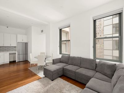 120 Greenwich St APT 8H