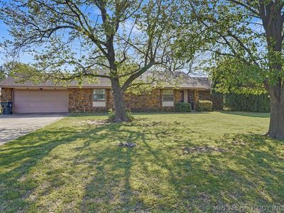 Property at 8217 N 165th Ave, Owasso, OK