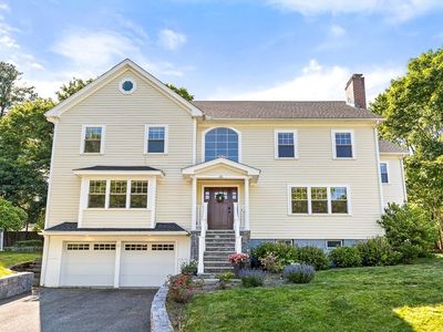 21 Willowdale Rd