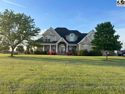 5688 Country Club Rd