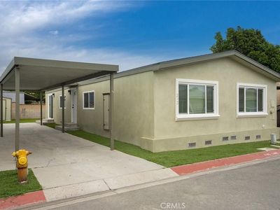 212 Las Brisas Cir
