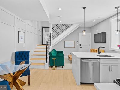 1915 H St NE #Penthouse 1