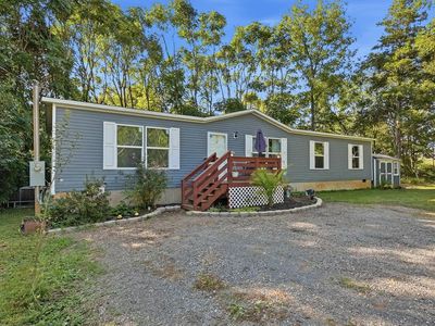 437 Sterling Rd