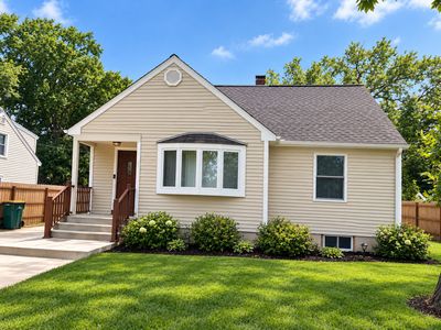 Property at 23210 W Lone Tree Ln, Lake Zurich, IL