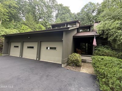 128 Stonehedge Rd