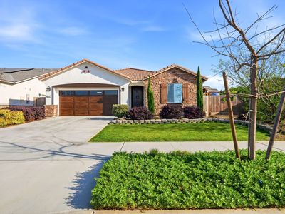 3650 E Cherry Avenue