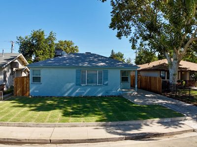 338 Francis St