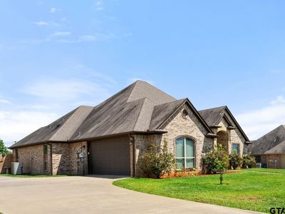 21311 Boone Dr