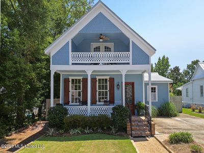 910 Calhoun Ave