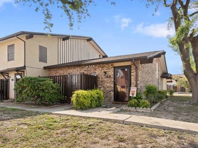 100 Royal Way Dr APT 4A