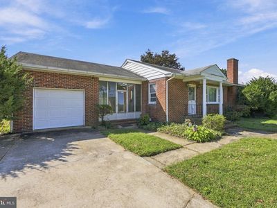 51 Quaker Rd