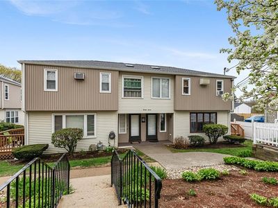 27 Kiley St APT 2