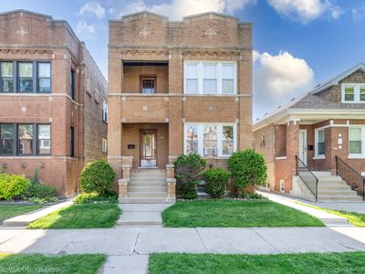 4146 N Marmora Ave