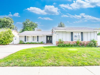 78 N Sabra Ave