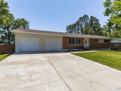 1205 Connie Dr