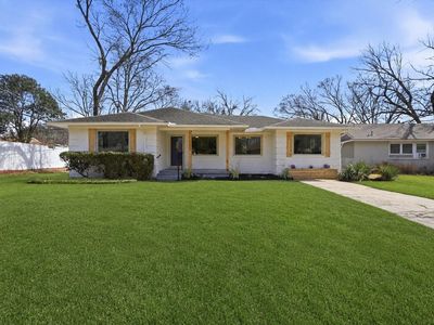 10322 Pinecrest Dr