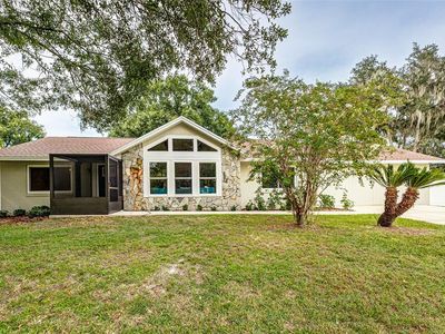 2923 FORESTBROOK DRIVE N