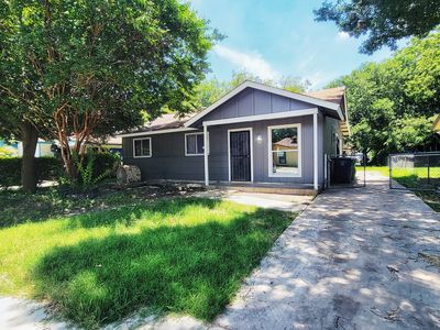 527 VALLEY PARK DR