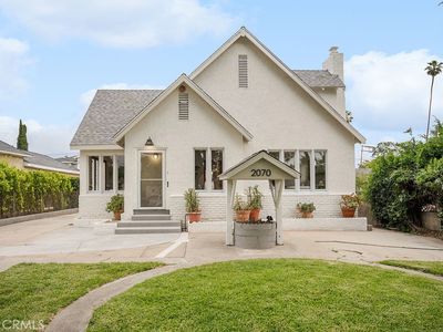 2070 El Sereno Ave