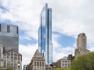 60 E Monroe St Unit 2408