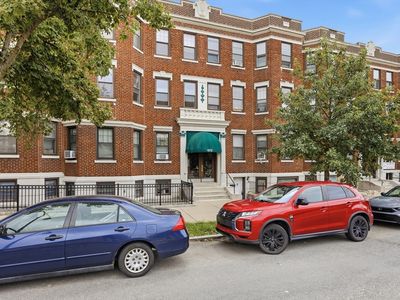 1572 Commonwealth Ave APT 6