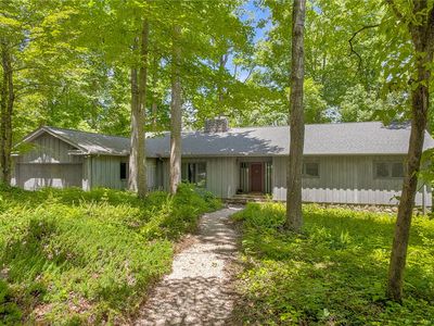 2109 Moorefield Memorial Hwy
