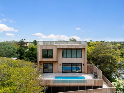 18 Ocean Bay Boulevard