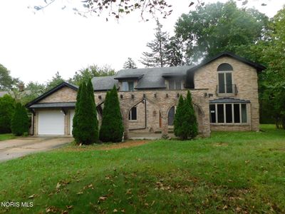 2401 Karendale Dr