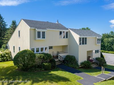 50 Pines Drive #3-10