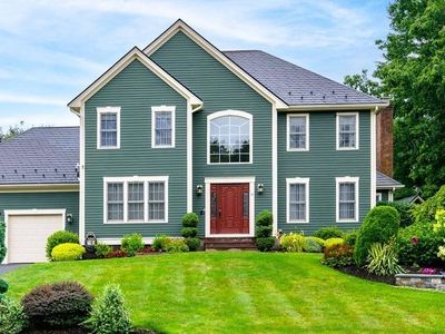 46 Hunt Dr