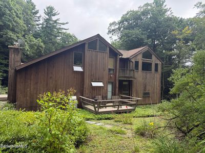 4 Plantain Pond Rd
