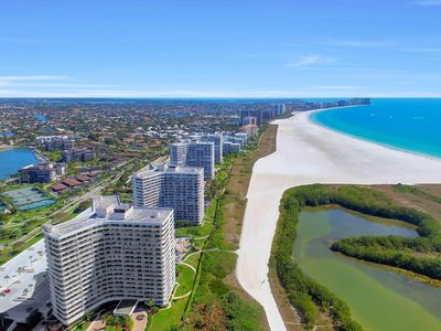 380 Seaview Ct APT 306