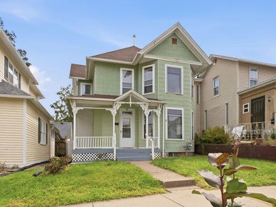 204 W 6th St